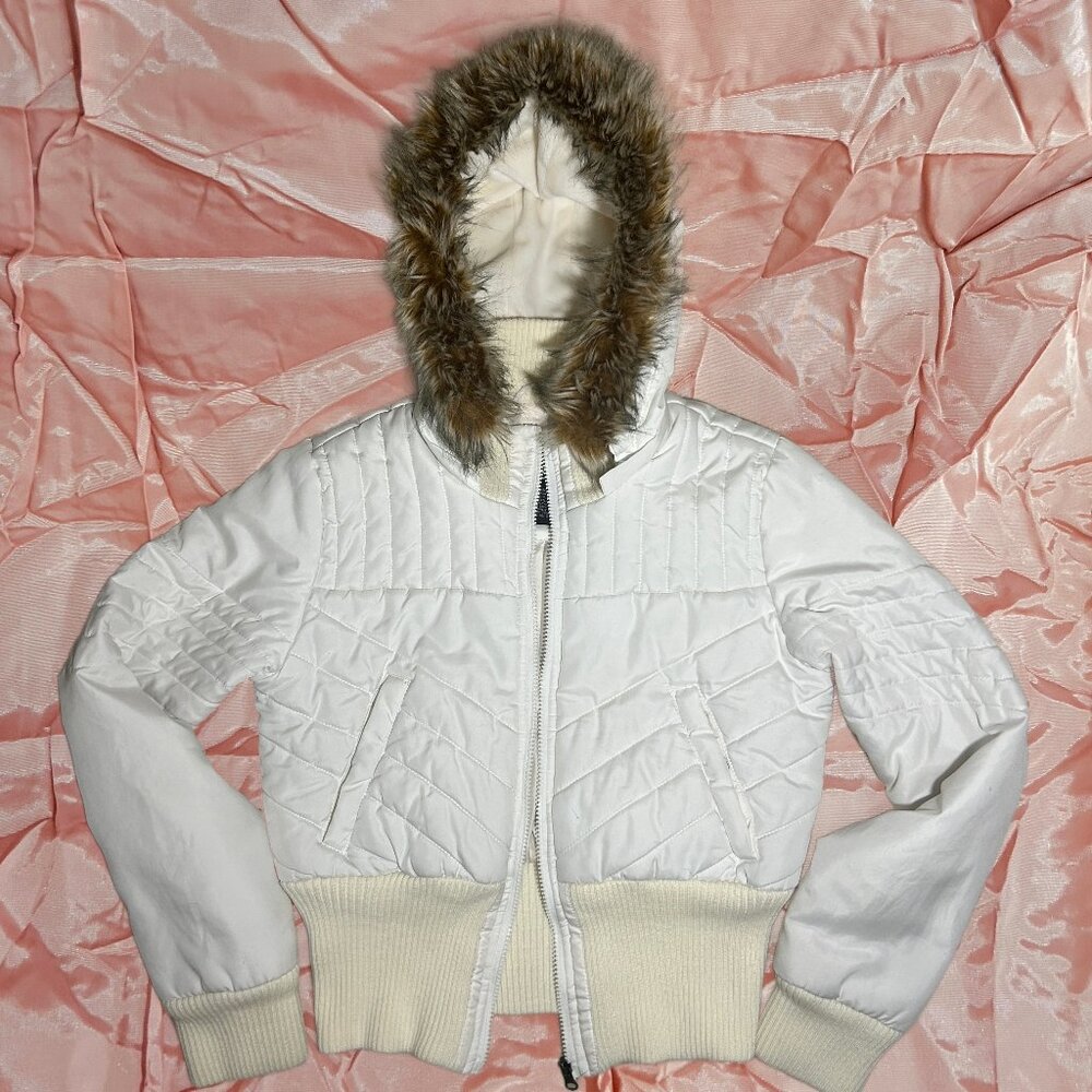 Hooded White Cropped Puffer Jacket with Faux Fur Trim